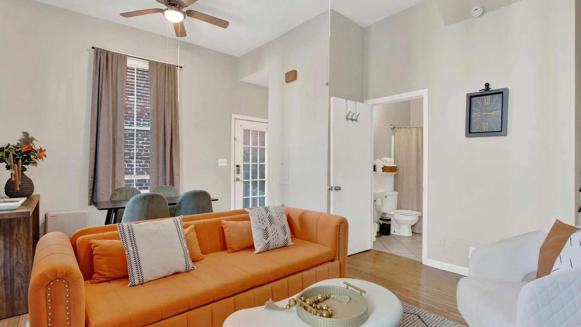 Crawford Square Hideaway Villa Savannah 0*,