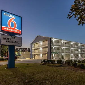 3* Hotel 6-savannah, Ga